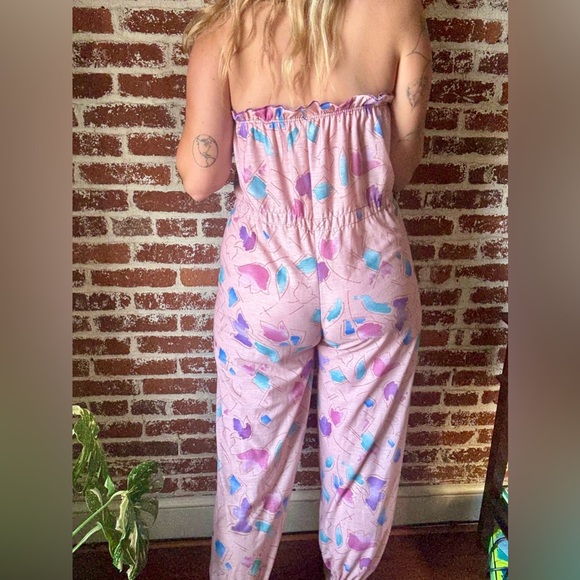Vintage 80s lightweight strapless pink abstract floral jumpsuit - Picture 3 of 10